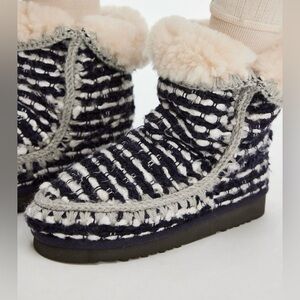 Mou Black and Cream Knitted Winter Boots